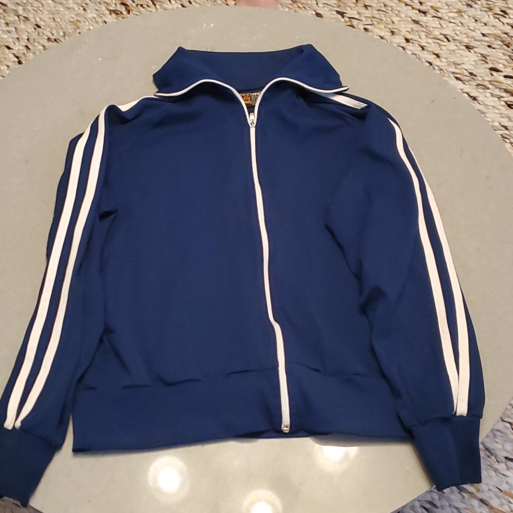 Vintage Tru-Play Warm Up top